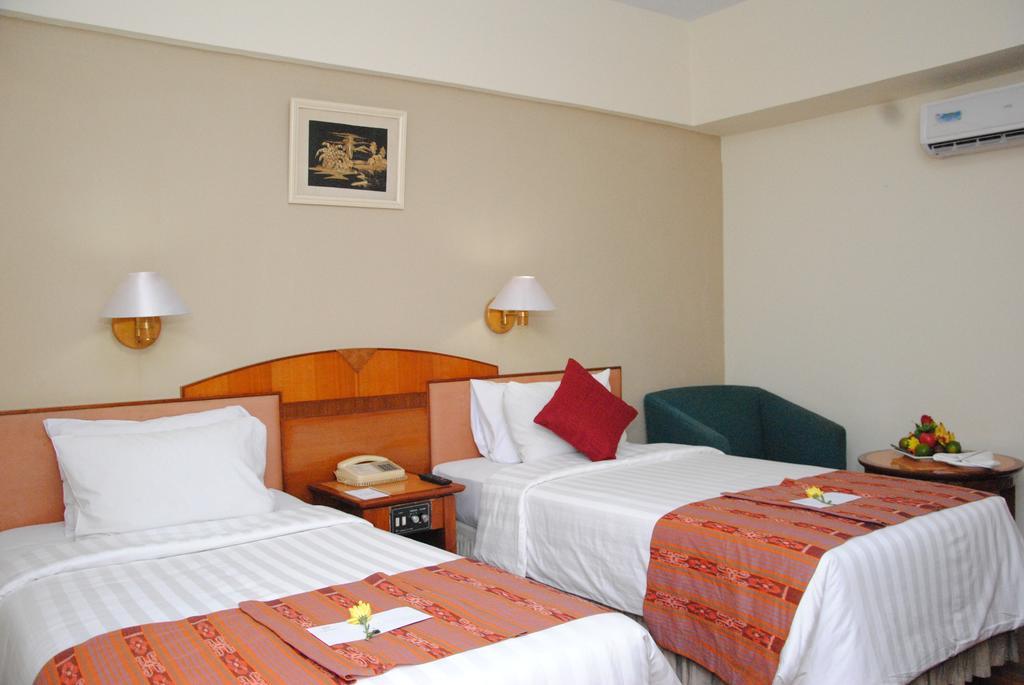 Sahid Kawanua Otel Manado Oda fotoğraf