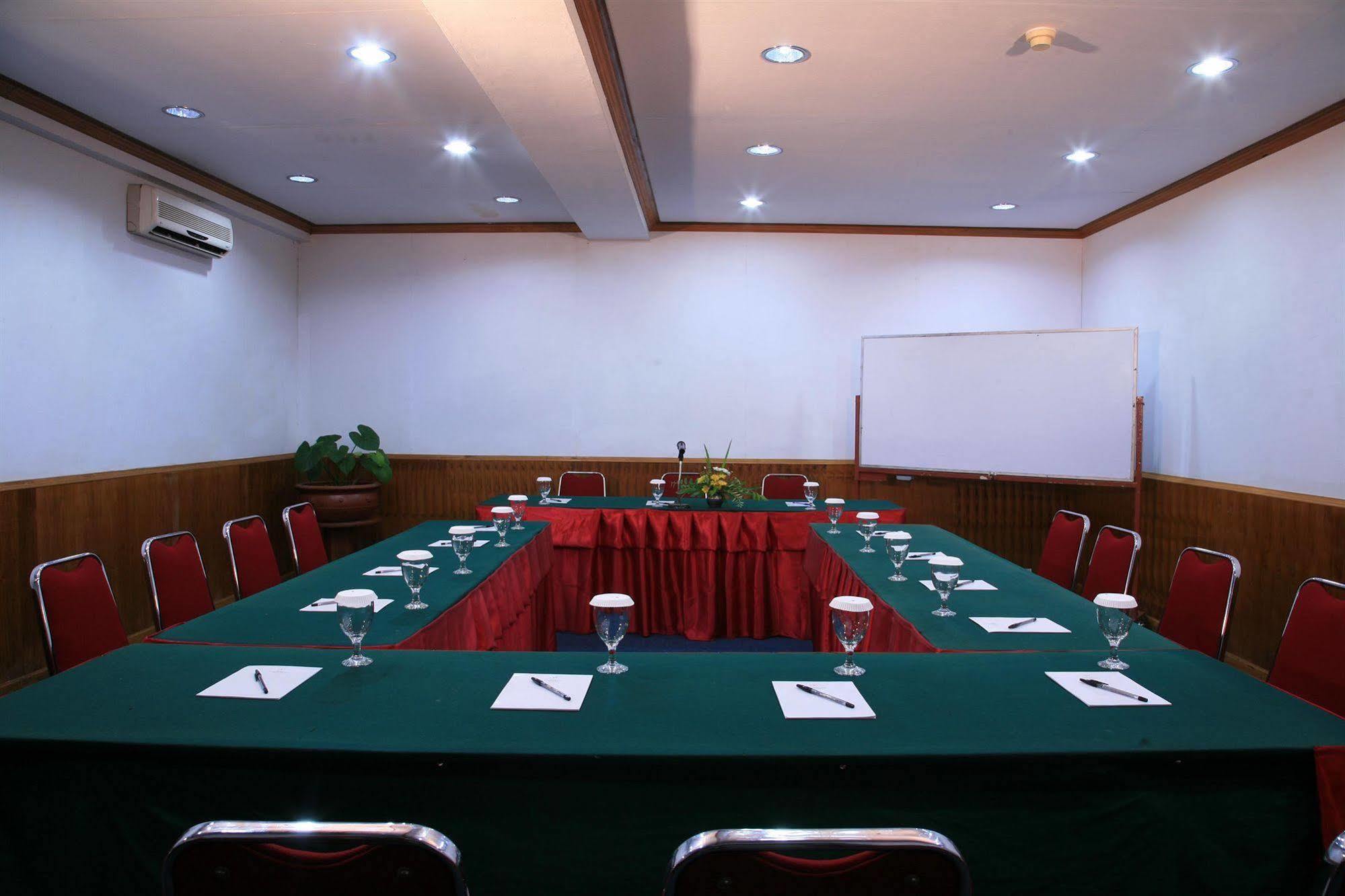 Sahid Kawanua Otel Manado Dış mekan fotoğraf